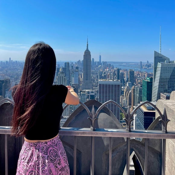 Meet your Posher, Pauline - Picture 1 of 1